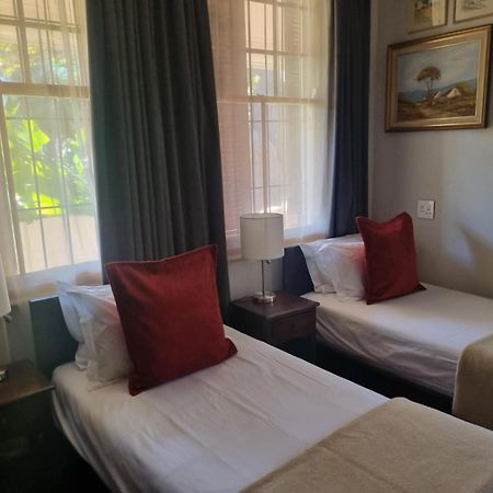 Ashanti Gardens Guesthouse Cape Town Ngoại thất bức ảnh